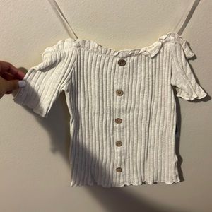 Off the shoulder shirt in a cream color size small
